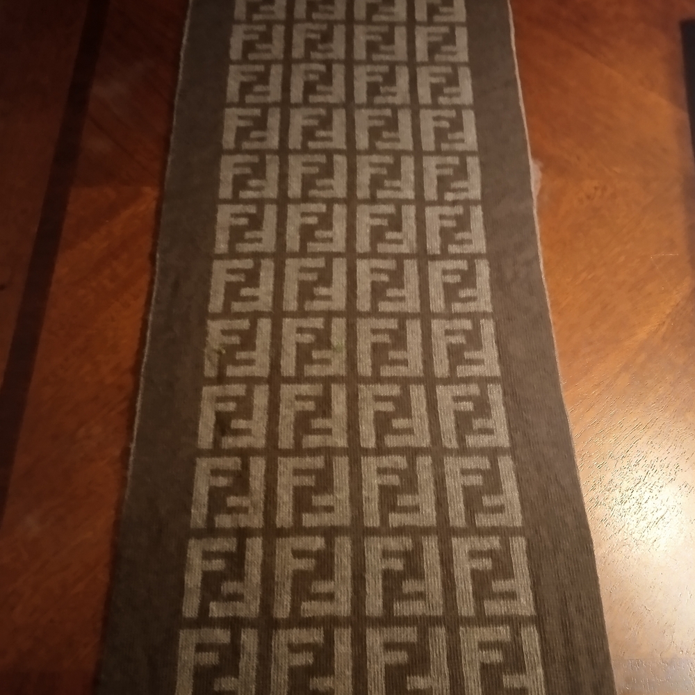 Fendi Brown Logo Scarf - Picture 6 of 10